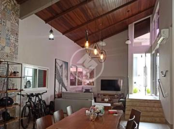 Casa · 260m² · 2 Quartos · 2 Vagas · Linda casa no condominio Florais da Mata com iluminação, ares condicionados, planejados, jardim, Vár