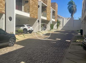 Casa · 180m² · 3 Quartos · 2 Vagas · #Vende-se lindo sobrado no charmoso Condomínio Villa Veneza Jardim Itália, com 180 m2 , 03 quartos ,