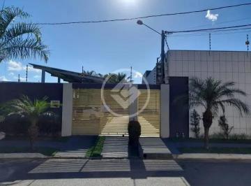Comercial · 20m² · 7 Quartos · 1 Vaga · Condomínio com 7 kitnet sendo 4 mobiliada R$1.595.000,00