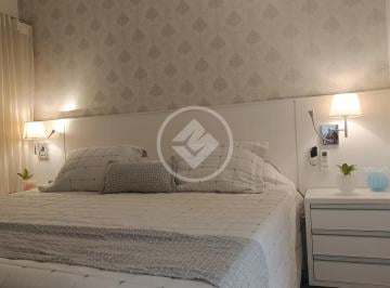 Casa · 100m² · 2 Quartos · 2 Vagas · VENDE-SE Casa em condomínio dois quartos reformada. R$ 720.000,00.