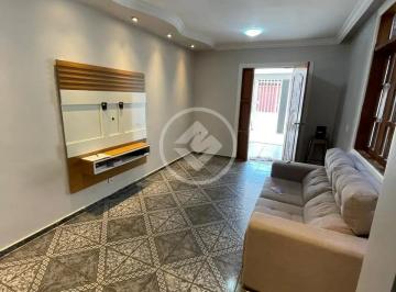 Casa · 320m² · 4 Quartos · 1 Vaga · Sobrado com 4 quartos (2 suites), piscina e área gourmert R$590.000,00 Bairro Coophamil