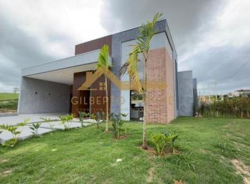 Casa de 3 quartos, Pardinho · Casa mobiliada com piscina Ninho Verde II Pardinho-SP