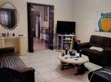 Casa · 250m² · 4 Quartos · 8 Vagas · Casa Padrão à venda no Mirandoplis!!!
