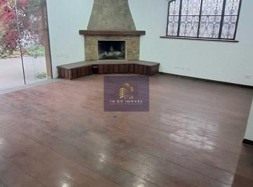 Casa · 230m² · 4 Quartos · 3 Vagas · Casa com 3 suítes no Campo Belo!!!