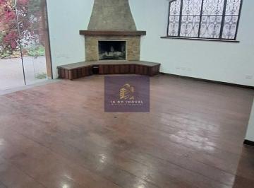 Casa · 230m² · 4 Quartos · 3 Vagas · Casa com 3 suítes no Campo Belo!!!