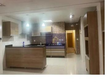 Casa · 220m² · 4 Quartos · 5 Vagas · Casa Sobrado à venda no Campo Belo!!!