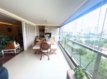 Apartamento de 3 quartos, São Paulo · Apartamento Amplo e Reformado | The Gift | 3 Vagas