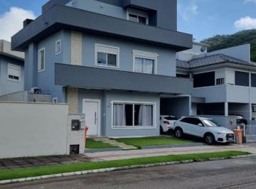 Casa de 3 quartos, Florianópolis · Casa com 3 Suítes à venda em Cachoeira do Bom Jesus