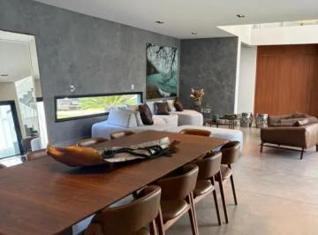 Casa de 4 quartos, Araçoiaba da Serra · Casa sobrado de alto padrão à venda no Condomínio Lago Azul Golfe Clube em Aroçaiaba da Terra - SP