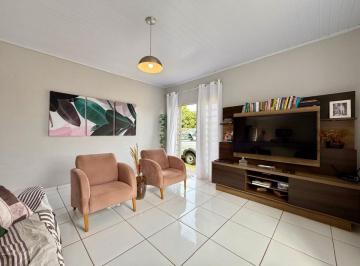 Casa de 2 quartos, Águas Claras · Casa de 2 quartos c/ suíte em lote de 450 m², Chácara 44, Arniqueira.