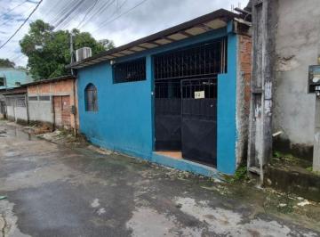 Casa de 4 quartos, Manaus · CASA COM 4 DORMITÓRIOS A VENDA 135.000 PRÓXIMO AO SHOPPING VIA NORTE.