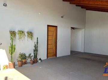 Casa · 90m² · 3 Quartos · 3 Vagas · Casa - Jardim Holanda