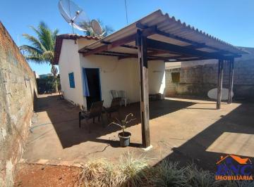 Casa · 70m² · 2 Quartos · 3 Vagas · Casa - Maravilha