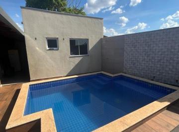 Casa · 185m² · 3 Quartos · 3 Vagas · Casa - Chácaras Tubalina e Quartel