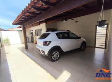 Casa · 170m² · 3 Quartos · 3 Vagas · Casa - Planalto