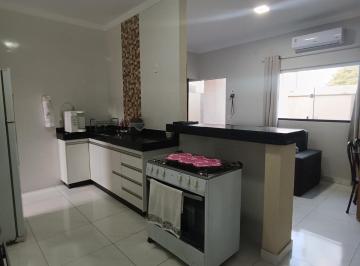 Casa · 82m² · 2 Quartos · 2 Vagas · Casa - Jardim Ipanema