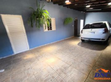 Casa · 190m² · 4 Quartos · 2 Vagas · Casa - Jardim Patrícia