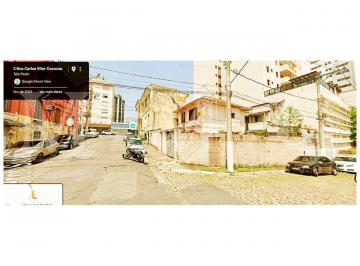 Casa · 200m² · 3 Quartos · Casa  de 200 m² com Terreno de 180 m² sendo 3 Dormitórios, Salas, Cozinha, Área de Serviço, Quintal