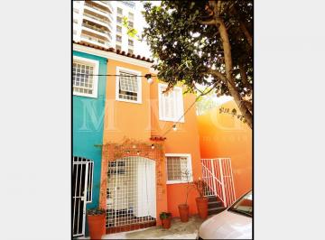 Casa · 252m² · 5 Quartos · 2 Vagas · Linda casa de Vila para Venda - Paraíso
