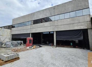 Foto 01 · LOCAÇÃO - GALPÃO/SALÃO COMERCIAL COM 500M² EM SANTO AMARO, CONSTRUÇÃO NOVA.