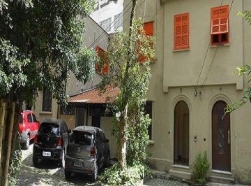 Comercial de 4 quartos, São Paulo · Casa Comercial excelente em Vila para aluguel tem 75m2 em Higienópolis - São Paulo - SP.