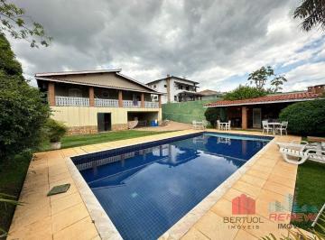 Casa · 335m² · 4 Quartos · 3 Vagas · Casa para locação no Condomínio Estância Marambaia em Vinhedo/SP. 