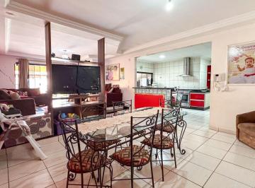 Casa de 3 quartos, Brasília · Aceita Financiamento FGTS 3 Qts Garagem