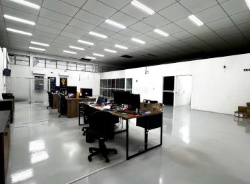 Comercial · 327m² · 4 Quartos · 15 Vagas · Sala Comercial com 327m² e +15 Vagas – Itoupava Norte