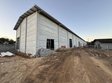 Comercial · 360m² · 1 Quarto · 5 Vagas · Galpão com 360 m2 disponível para locação em região industrial na cidade de Inda