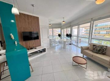 Apartamento · 219m² · 3 Quartos · Apartamento à venda - em Riviera