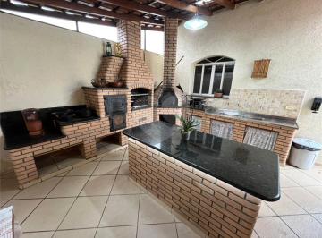 Casa · 250m² · 3 Quartos · 8 Vagas · Sobrado com 3 quartos à venda em Vila primavera - SP