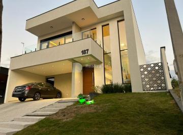 Casa · 273m² · 4 Quartos · 4 Vagas · Sobrado à venda em Taubaté, Loteamento Residencial Fazenda Casa Grande, com 4 quartos, com 273 m²