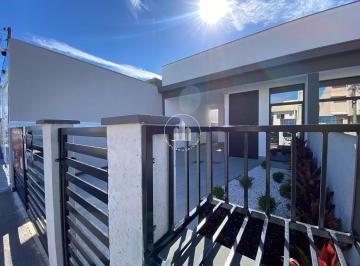 Casa · 70m² · 2 Quartos · 1 Vaga · Casa de 2 dormitórios sendo 1 suíte em Forquilhas, São José