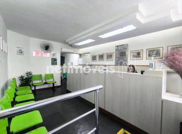 Comercial · 174m² · 5 Quartos · Excelente Casa Comercial em ponto Estratégico no Funcionáros