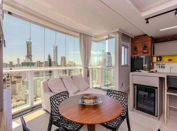 Apartamento · 150m² · 3 Quartos · 4 Vagas · Apartamento 3 suítes à venda no Torre Esmeralda Balneário Camboriú