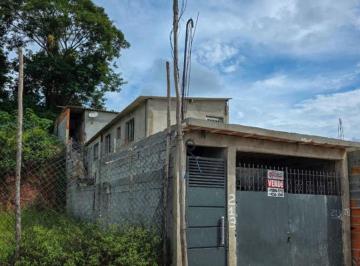 Casa de 4 quartos, Itaquaquecetuba · Casa à venda no Parque Recanto Mônica em Itaquaquecetuba com 4 dormitórios e quintal