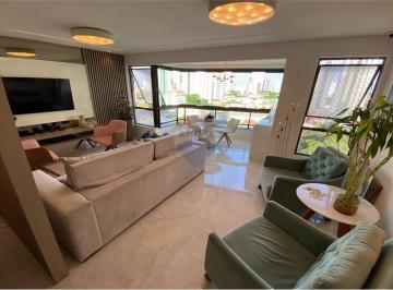 Apartamento · 136m² · 4 Quartos · 2 Vagas · Vendo Apartamento Reformado 136 m² | 4 quartos | 2 suítes | 2vagas Rosarinho