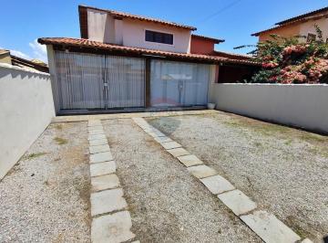 Casa · 165m² · 3 Quartos · 2 Vagas · À venda casa linear com pé-direito alto a poucas quadras da praia em Unamar