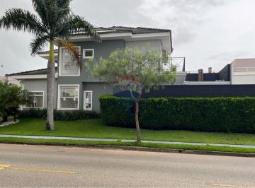 Casa · 270m² · 5 Quartos · 4 Vagas · Excelente sobrado de esquina , com garagem para 4 carros, amplo jardim