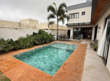 Casa de 3 quartos, Brasília · CASA DE ALTO PADRÃO NO CONDOMÍNIO ALTO DA BOA VISTA – QUADRA 206