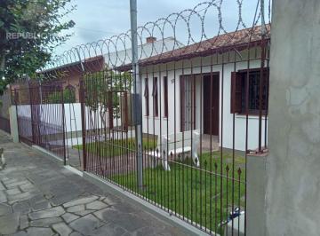 Casa · 133m² · 3 Quartos · 2 Vagas · Casa com 3 dormitórios , 2 vagas de garagem fechada !