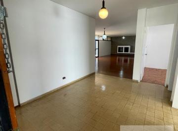 Comercial · 320m² · 5 Quartos · 4 Vagas · Excelente Casa Térrea Comercial em Vila Oliveira - Mogi das Cruzes
