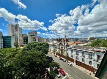 Comercial · 30m² · Sala Comercial com elevador e portaria - Excelente oportunidade no Centro de Porto Alegre