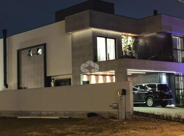 Casa · 300m² · 4 Quartos · 4 Vagas · Condomínio Caledônia