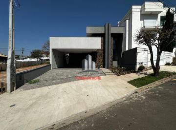 Casa · 178m² · 3 Quartos · 4 Vagas · Reserva da Mata - Casa com Piscina acabamento Premium no Condomínio Reserva da Mata