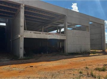 Comercial · 128m² · 2 Vagas · Galpão Industrial em Sorocaba: Oportunidade Única!