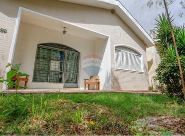 Casa · 496m² · 6 Quartos · 15 Vagas · Casa Ampla e Confortável  com Preço Reduzido!