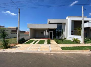 Casa · 175m² · 3 Quartos · 4 Vagas · Olivio Franceschini - Casa de 3 dorm sendo 1 suite + escritorio no Condominio Olivio Franceschini