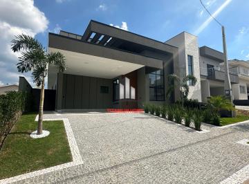 Casa · 205m² · 3 Quartos · 4 Vagas · Swiss Park - Casa 3 suites e eletros e Piscina no Swiss Park