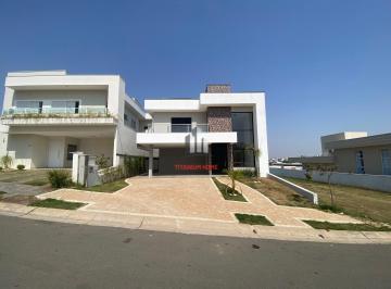 Casa · 258m² · 3 Quartos · 4 Vagas · Swiss Park - Casa sobrado de 3 suites no Swiss Park